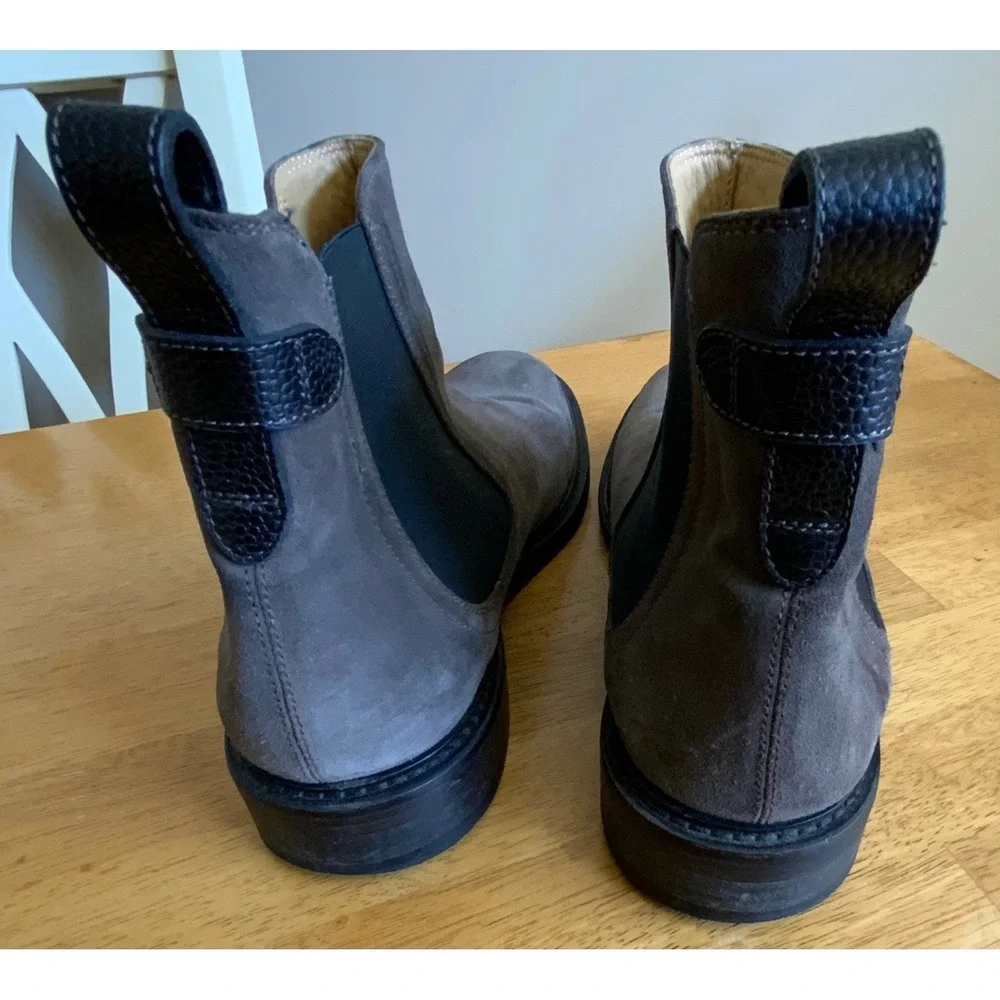 George Brown Bilt Grey Brown Suede Chelsea Boots Mens Size 9M Italy Sample Shoe